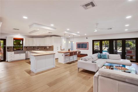 7625 SW 173rd Street Palmetto Bay FL 33157