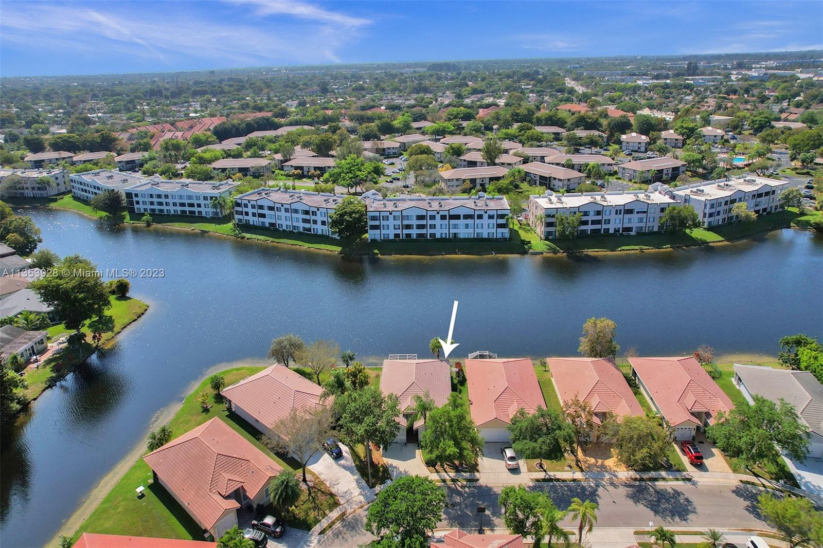 9906 NW 76th Street Tamarac FL 33321
