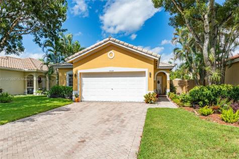15439 SW 138th Terrace Miami FL 33196