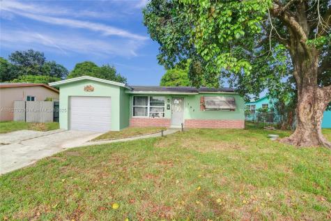 790 SW 64th Terrace North Lauderdale FL 33068
