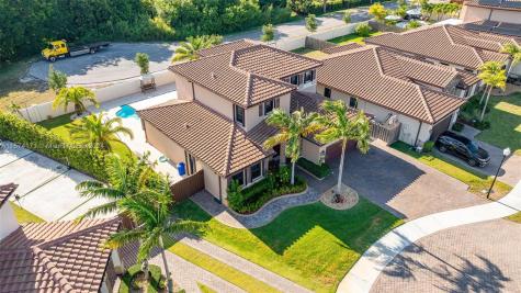 266 SE 23rd Terrace Homestead FL 33033
