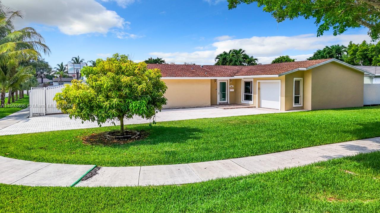 9406 SW 186th Street Cutler Bay FL 33157