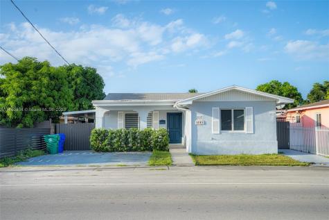 3281 NW 17th Street Miami FL 33125