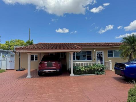 5431 W 9th Court Hialeah FL 33012