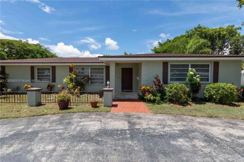 17344 SW 88th Avenue Palmetto Bay FL 33157
