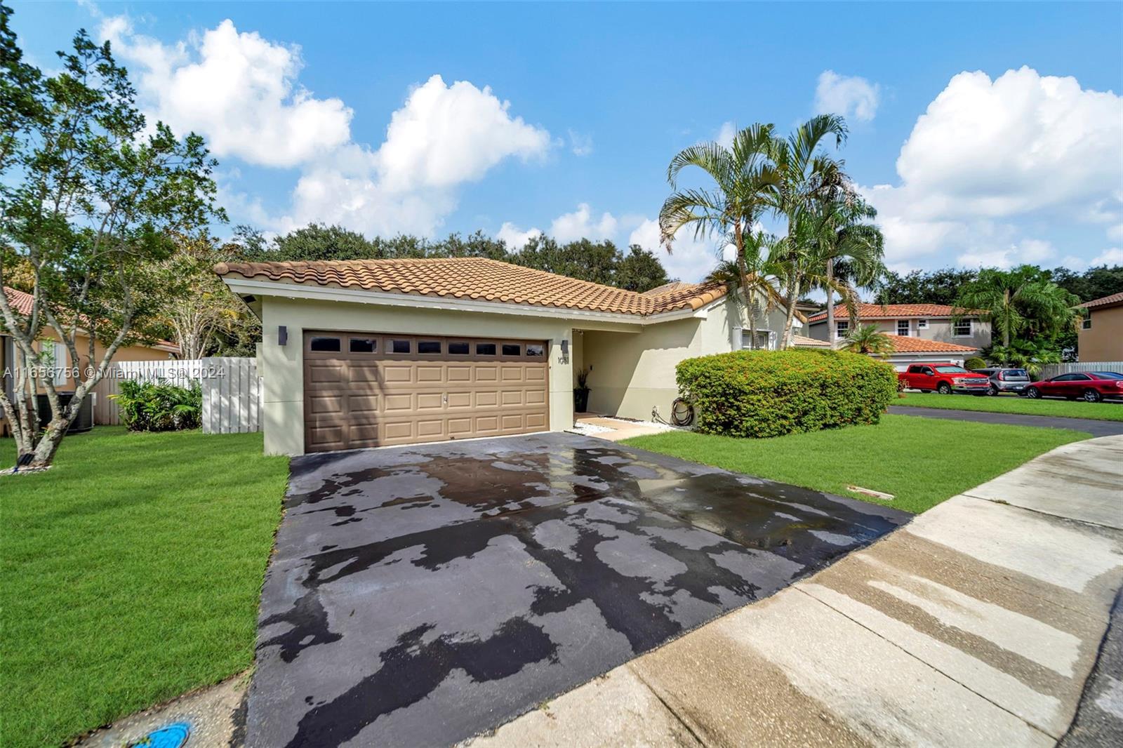 1081 NW 125th Terrace Sunrise FL 33323