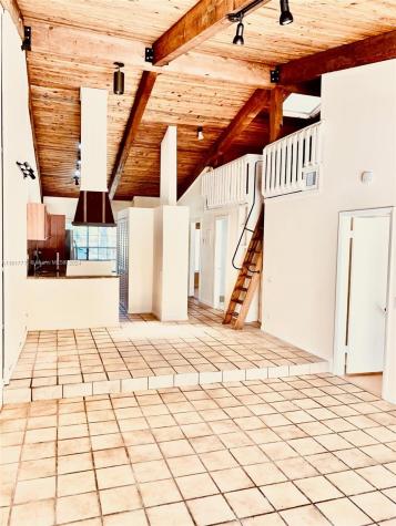 7434 NW 33rd Street Lauderhill FL 33319
