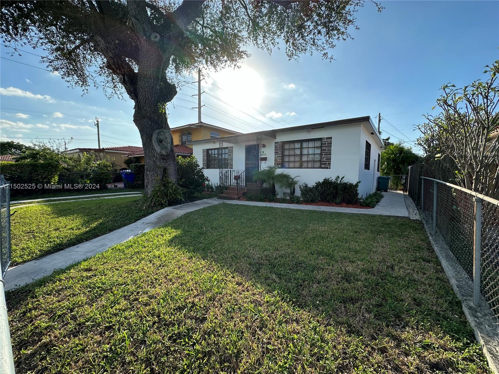 320 SW 71st Avenue Miami FL 33144