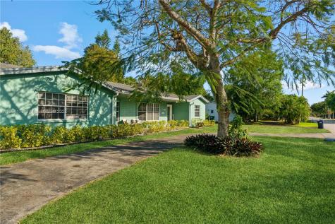17001 SW 87th Court Palmetto Bay FL 33157