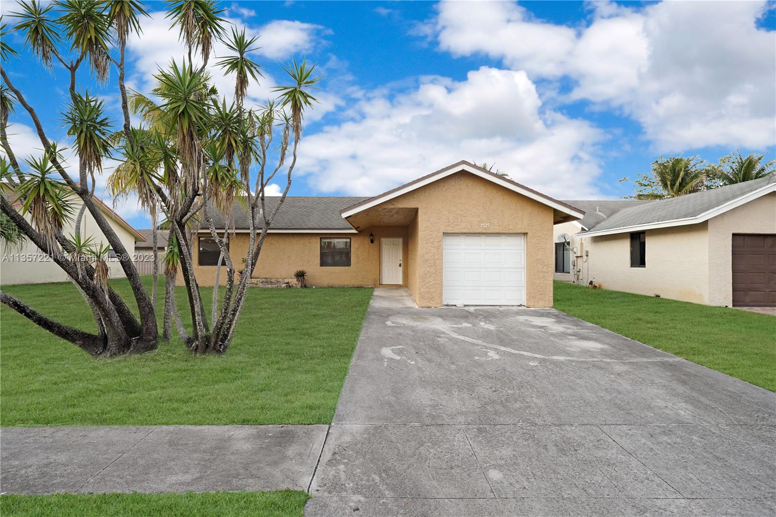 7525 SW 8th Street North Lauderdale FL 33068