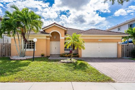 13048 SW 136th Terrace Miami FL 33186