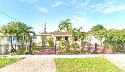 9560 NW 35th Court Miami FL 33147
