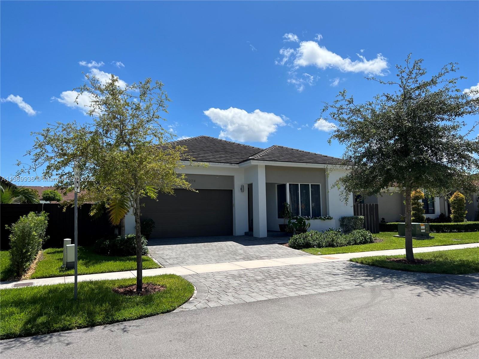 15274 SW 176th Lane Miami FL 33187