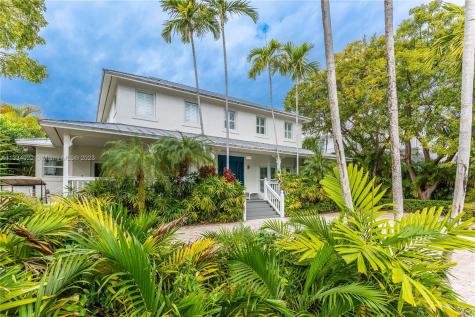 630 Warren Lane Key Biscayne FL 33149