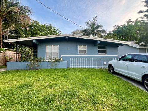 3296 William Avenue Miami FL 33133
