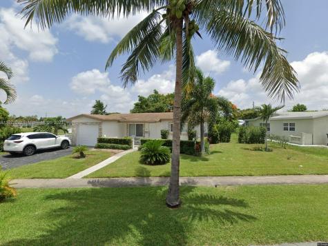 4795 NW 42nd Street Lauderdale Lakes FL 33319