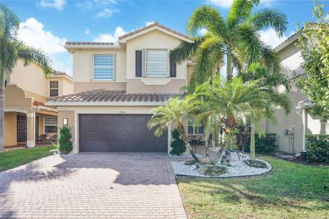 8098 Brigamar Isles Avenue Boynton Beach FL 33473