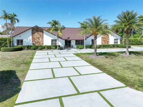 9705 SW 133rd Terrace Miami FL 33176