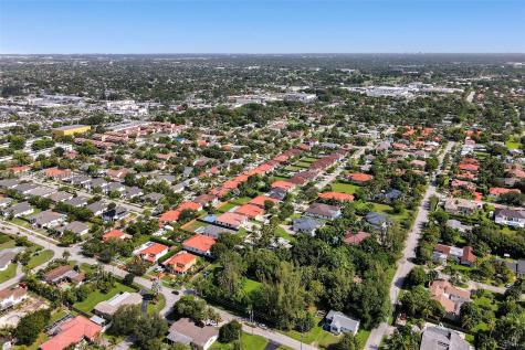 17391 SW 92nd Court Palmetto Bay FL 33157