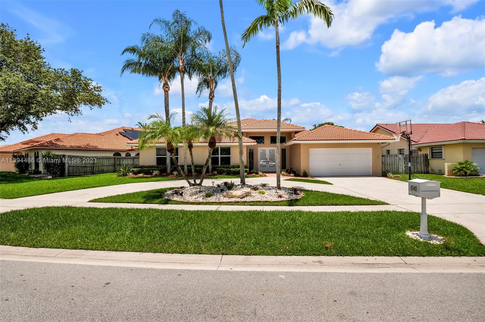 1541 NW 100th Way Plantation FL 33322
