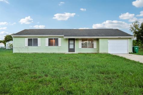 363 SW Bridgeport Drive Port St. Lucie FL 34953