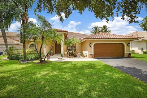 10934 NW 49th Drive Coral Springs FL 33076
