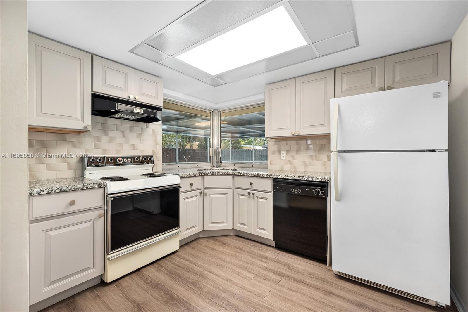 4490 NW 17th Terrace Oakland Park FL 33309