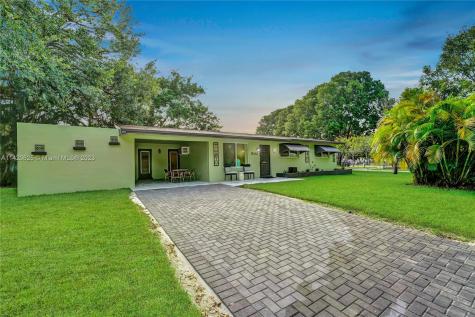 5042 SW 91st Terrace Cooper City FL 33328