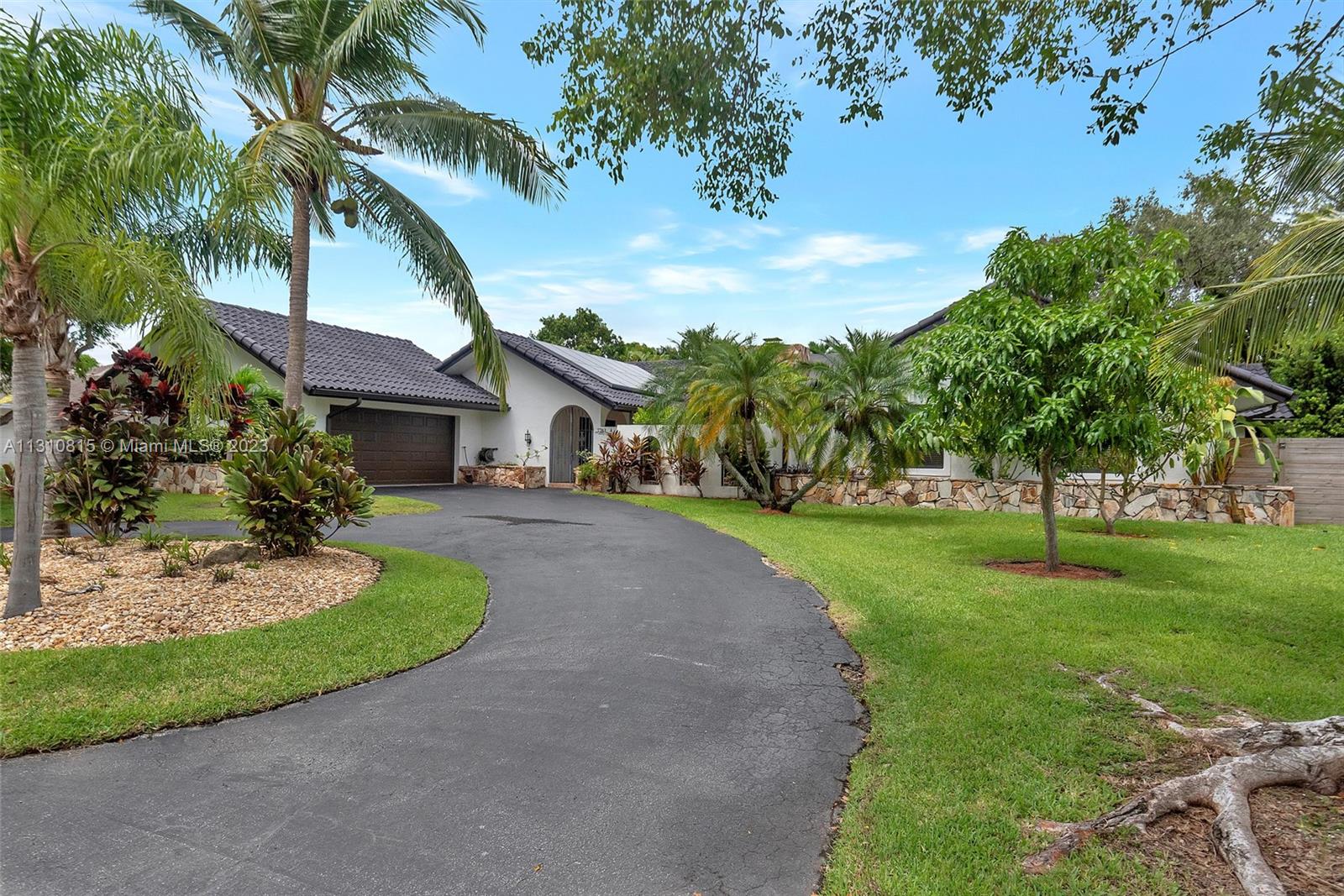 7761 SW 180th Terrace Palmetto Bay FL 33157