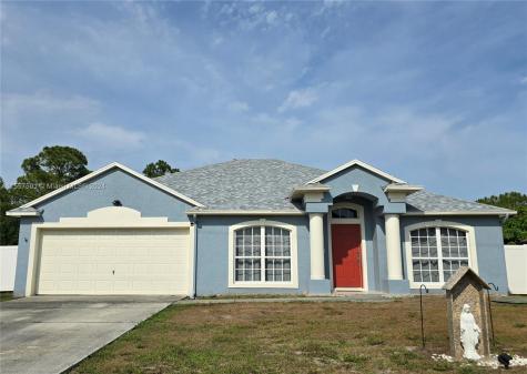 2519 SW Fondura Road Port St. Lucie FL 34953