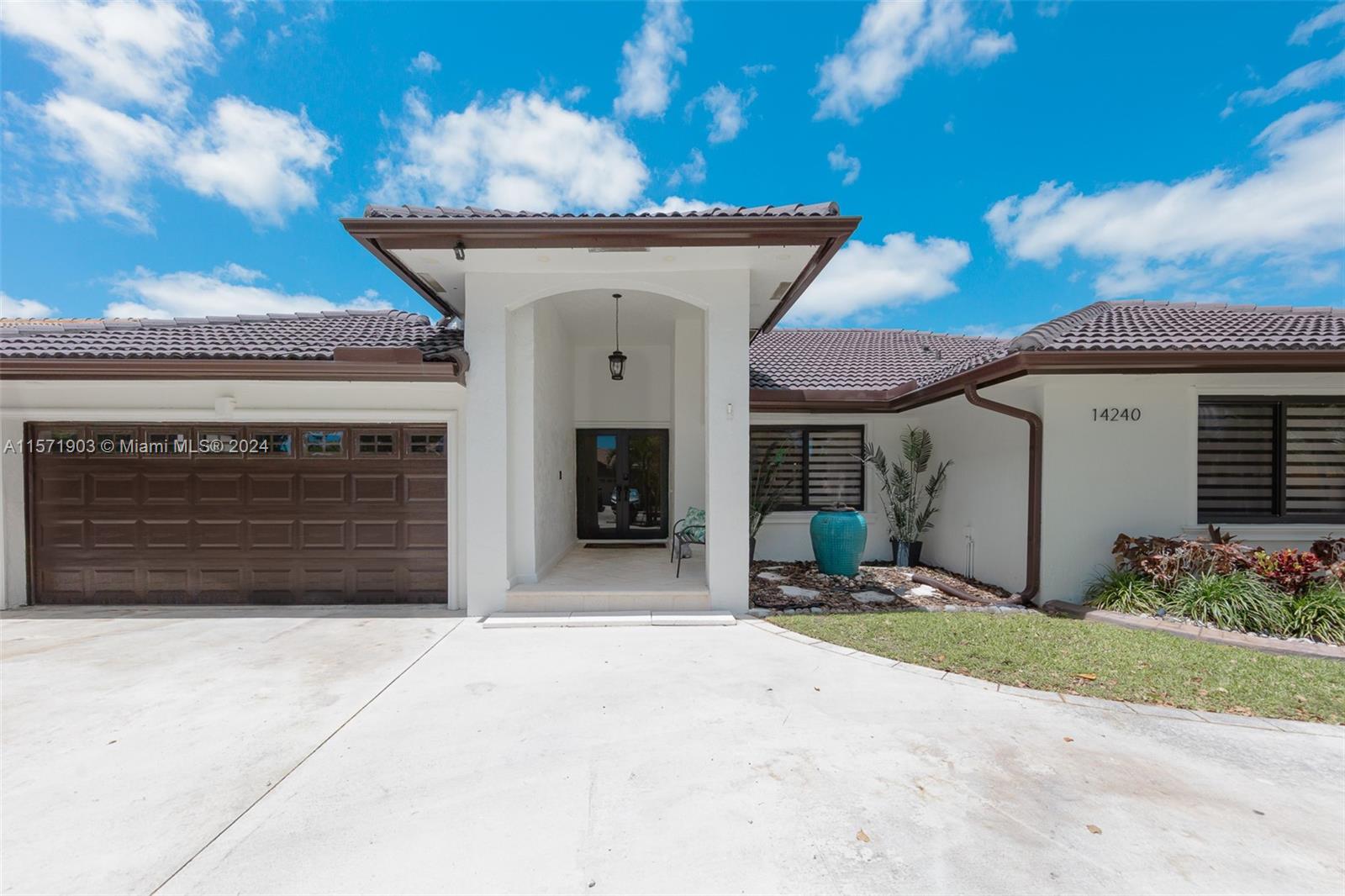 14240 SW 153rd Place Miami FL 33196