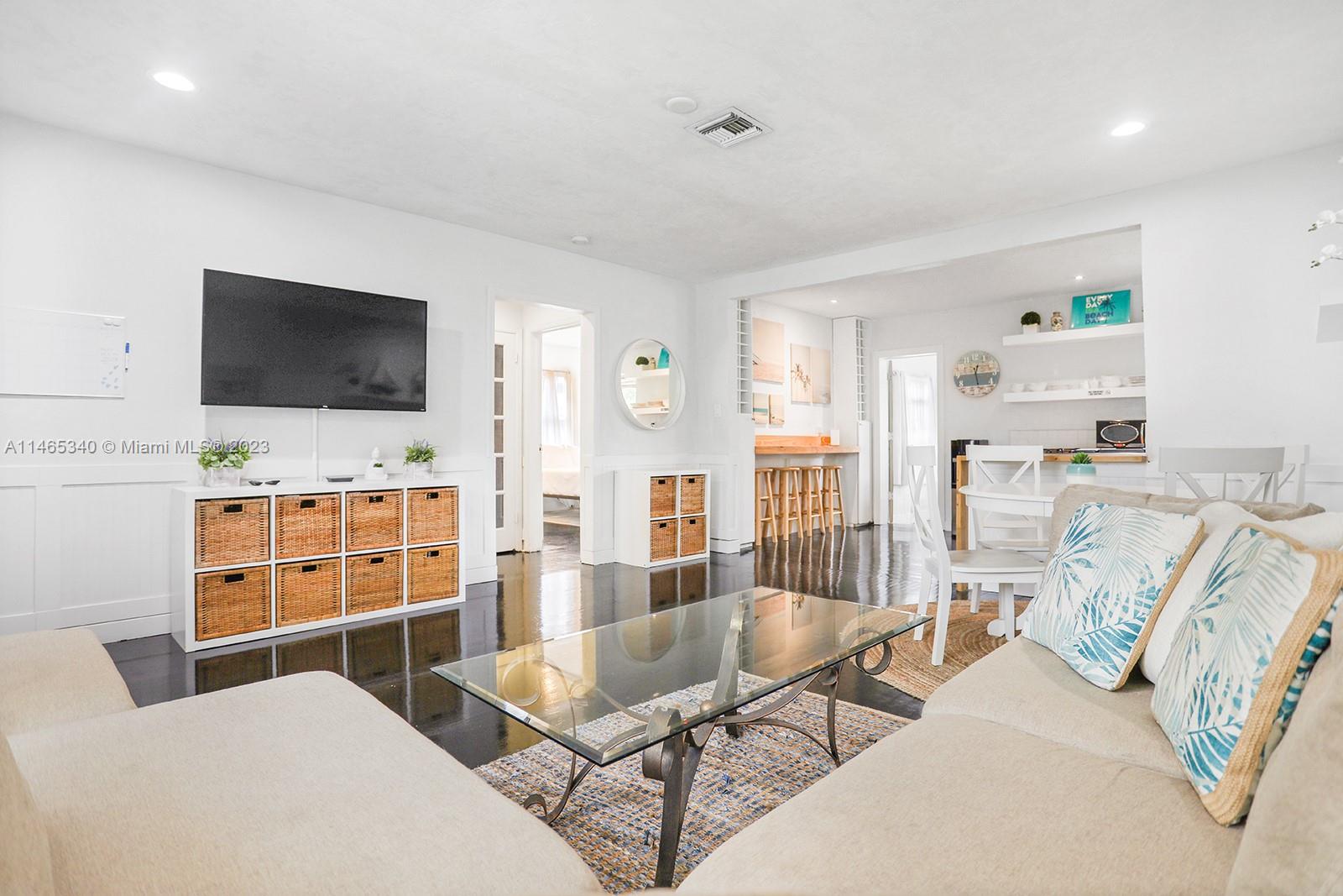 2616 Mckinley Street Hollywood FL 33020