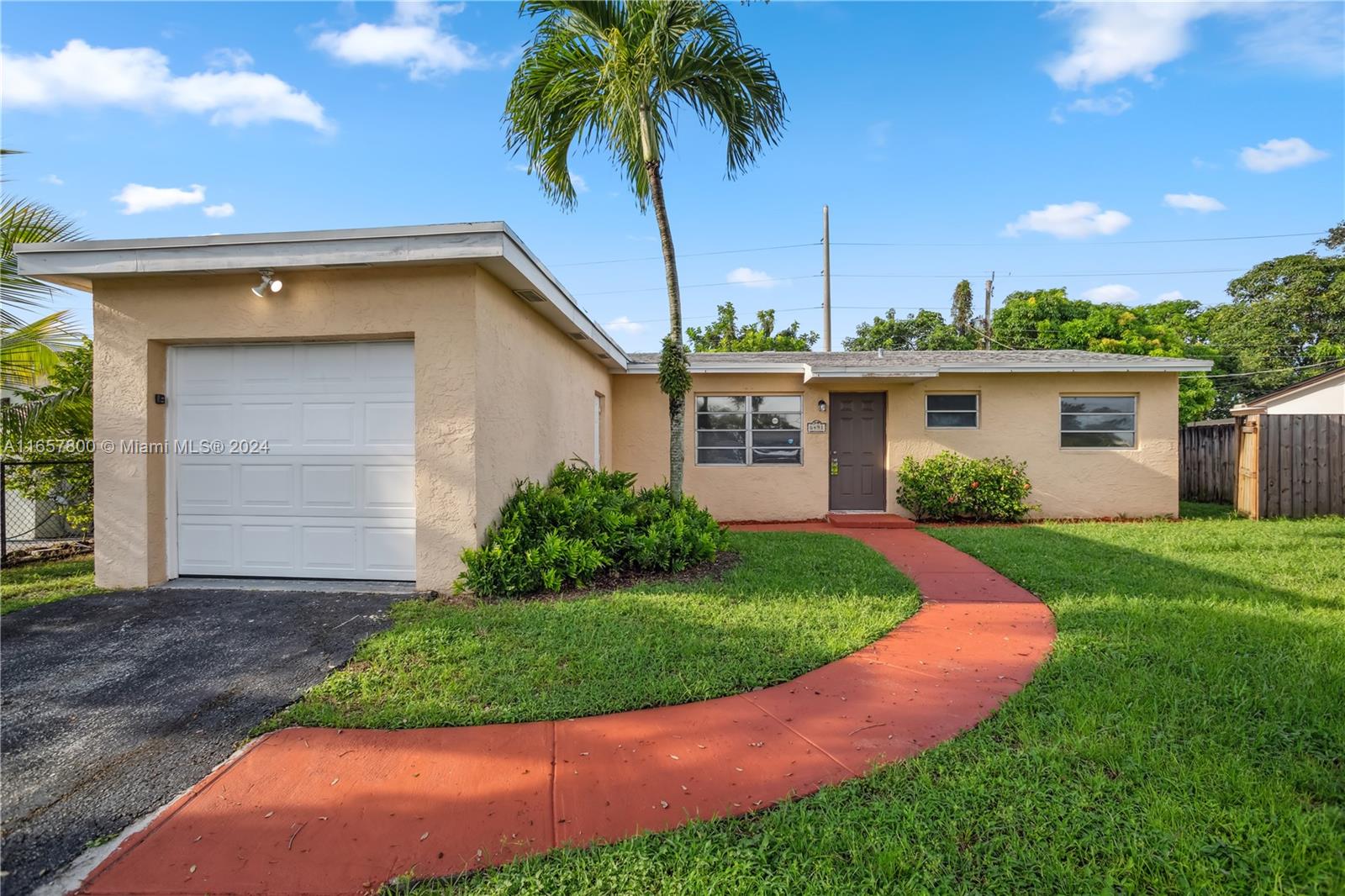 6491 Sherman Street Hollywood FL 33024