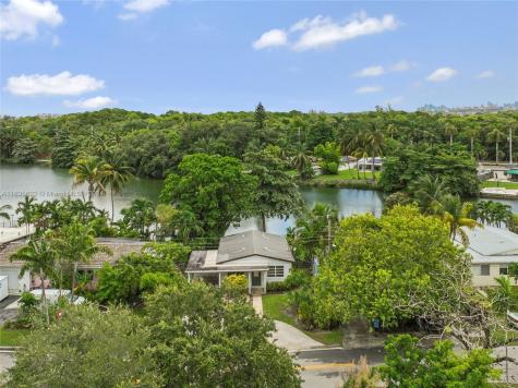 3715 S Lake Drive Miami FL 33155