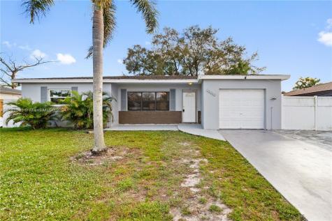 10680 Ember Street Boca Raton FL 33428