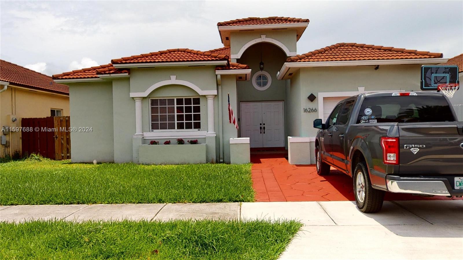 16266 SW 54th Terrace Miami FL 33185