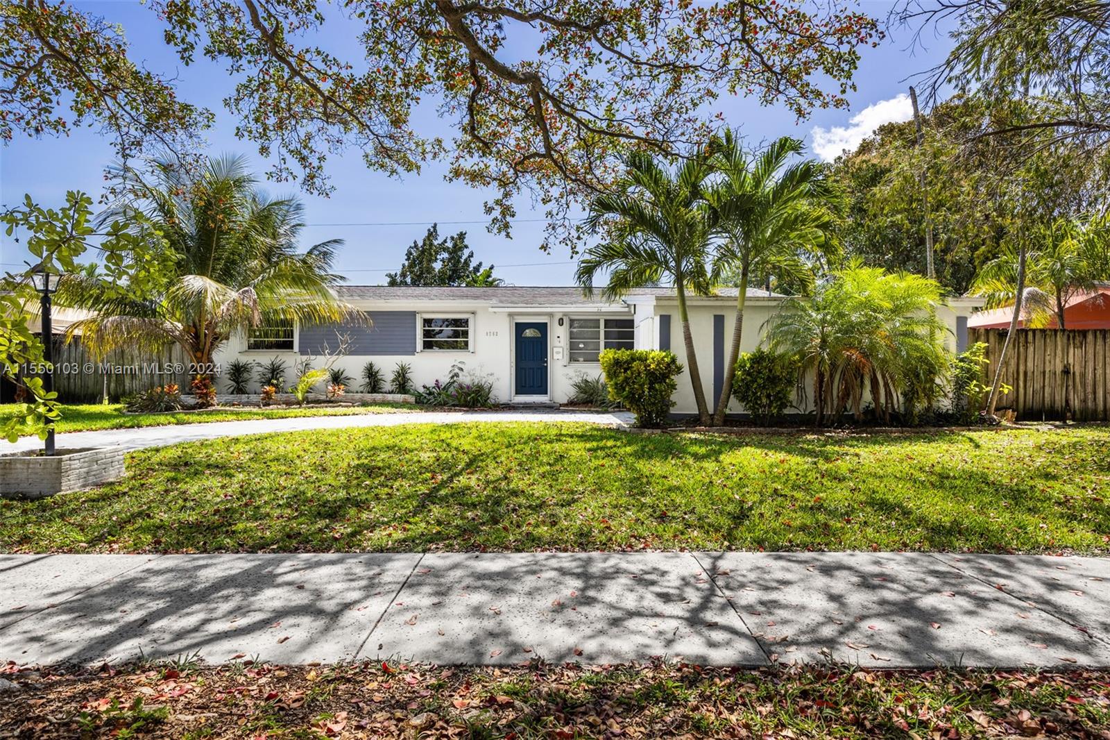 8762 SW 192nd Street Cutler Bay FL 33157