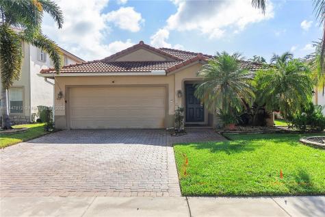 1433 NW 208th Terrace Pembroke Pines FL 33029