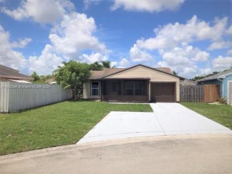 1740 SW 83rd Terrace Miramar FL 33025