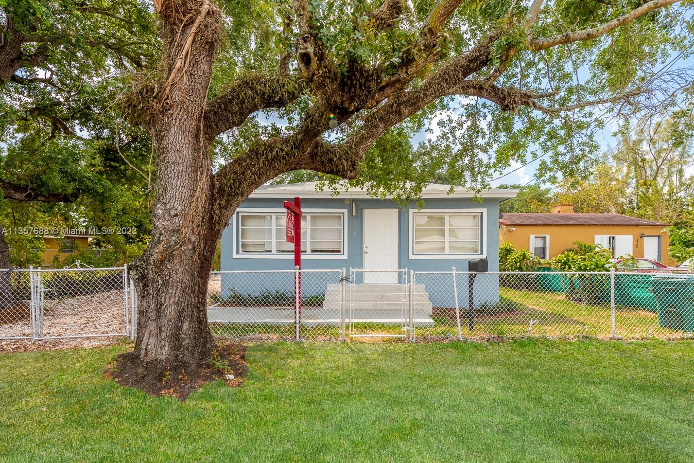 2748 NW 48th Street Miami FL 33142