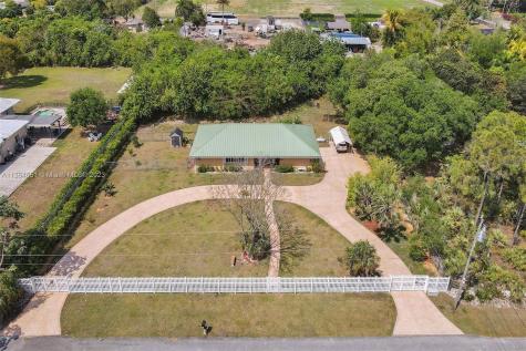31300 SW 193rd Avenue Homestead FL 33030