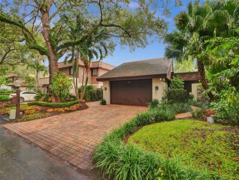 11829 SW 77th Terrace Miami FL 33183