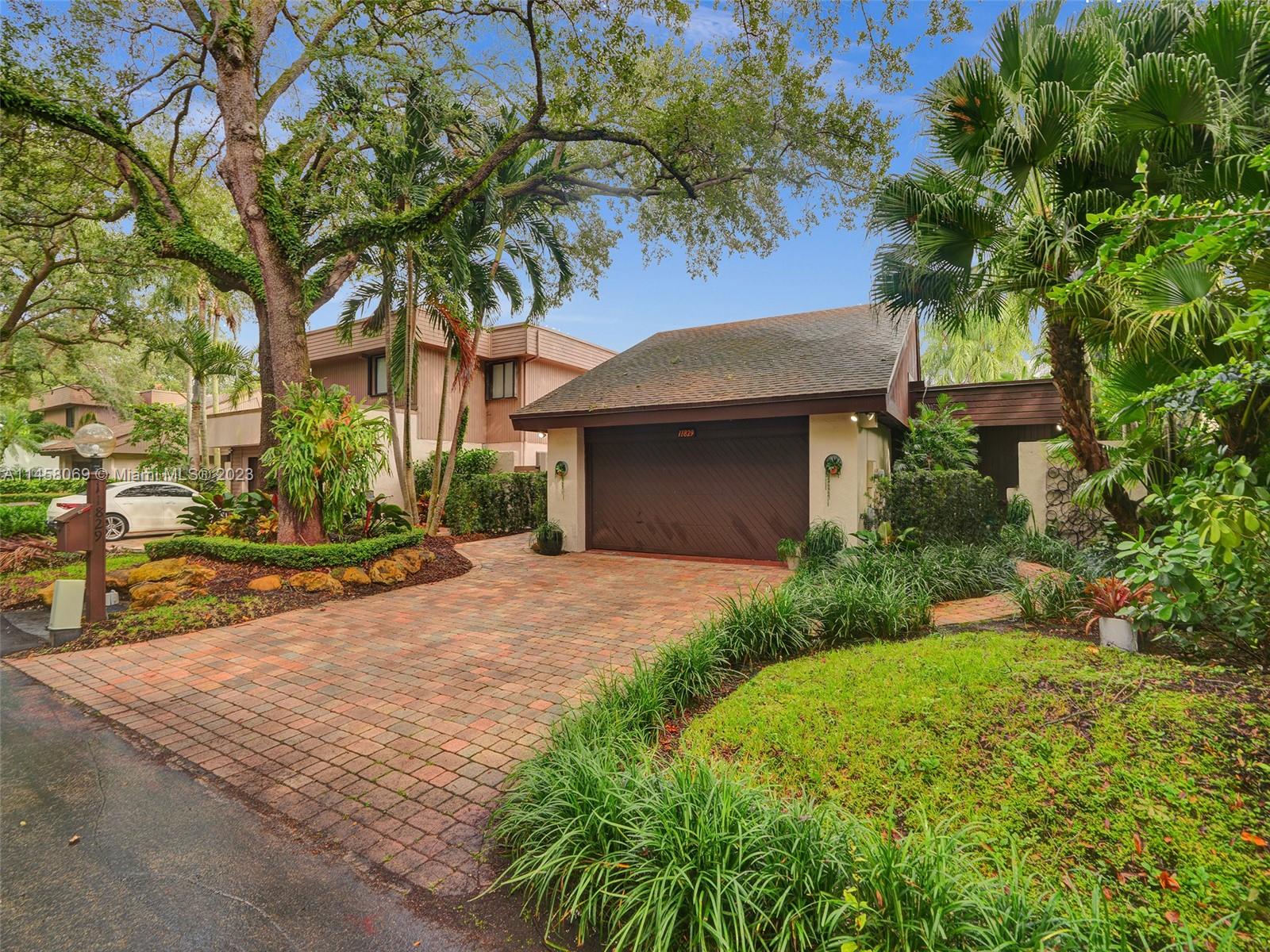 11829 SW 77th Terrace Miami FL 33183