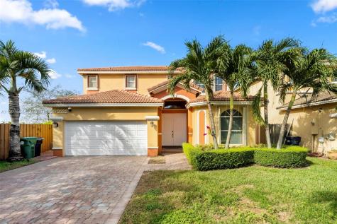 24794 SW 108th Court Homestead FL 33032