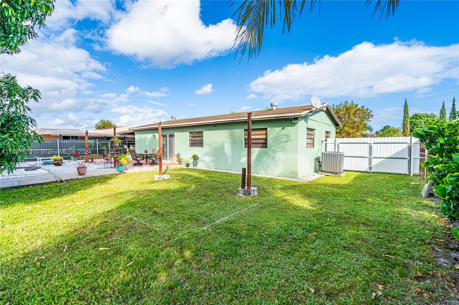 20444 NW 44th Place Miami Gardens FL 33055