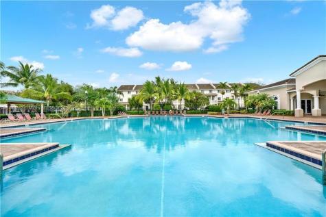 27307 SW 143rd Avenue Homestead FL 33032