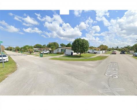8980 SW 21st Street Miami FL 33165