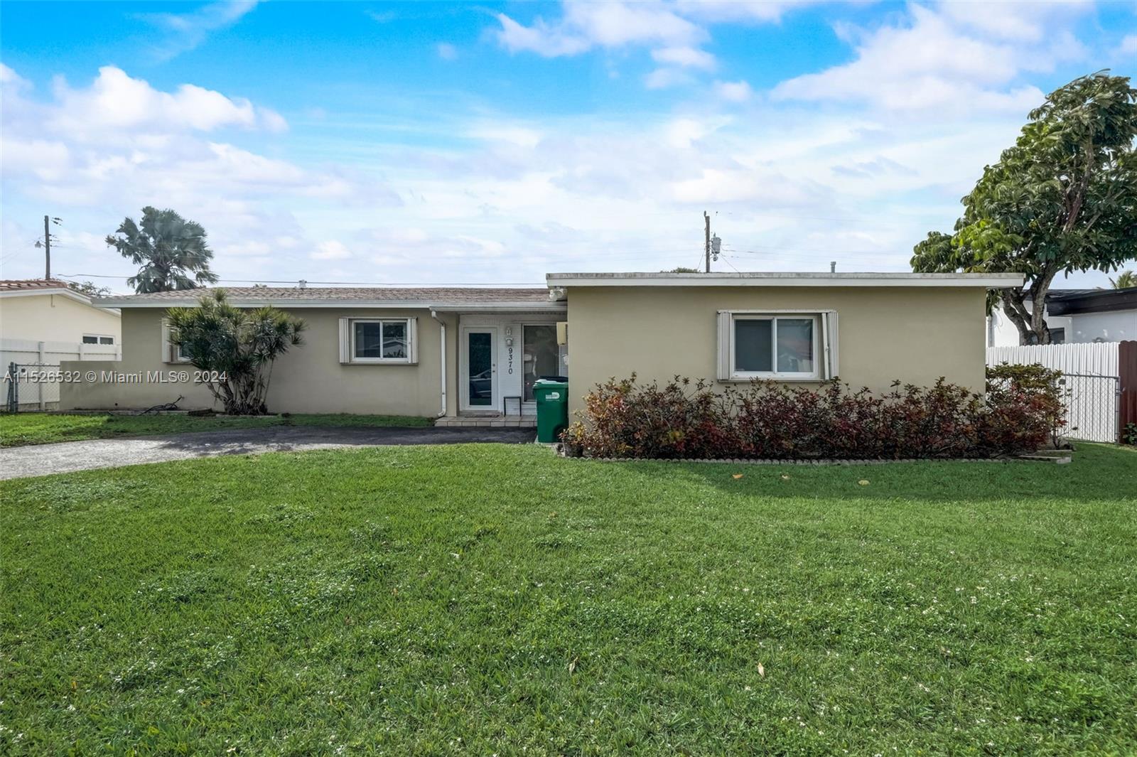 9370 SW 57th Terrace Miami FL 33173