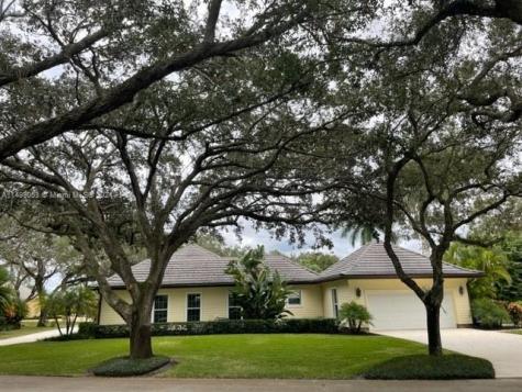 10230 SE Acorn Way Jupiter FL 33469