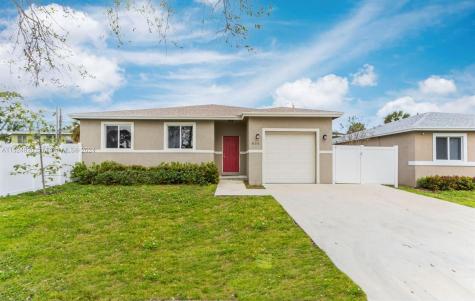 830 NW 27th Avenue Fort Lauderdale FL 33311